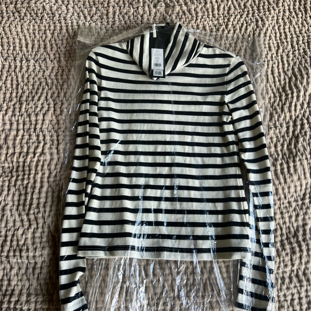 Veronica Beard Turtleneck